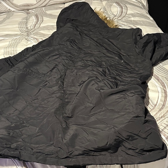 Fashion Nova Black Jacket with Fur Hood - Picture 2 of 3